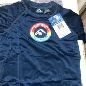 NWT Kanu surf sun protection shirt